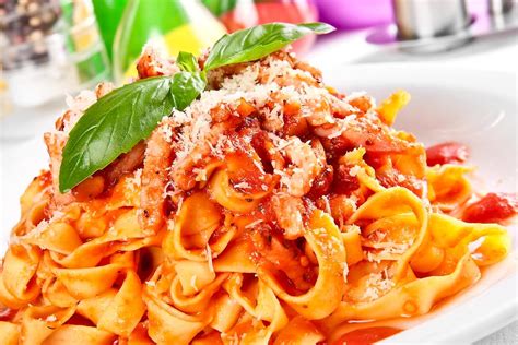 Videos de cocina cocina italiana mejores recetas comida étnica recetas de cocina chefs ravioles cocina italiana recetas de cocina salsa recetas peruanas lima mariscos fotografía de foodblogger #blogger #blog #instablogger #instablog #instafood #instapic #instaphoto #lifestyle. Pasta - zelf pasta maken