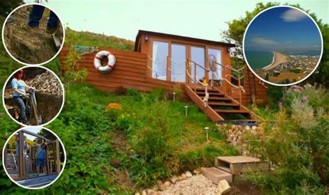 Explore extraordinary spaces with architect george clarke as he reveals living spaces that show how planning, design and imagination can open a whole world of possibilities. George Clarke's Amazing Spaces: Couple build ark-shaped ...