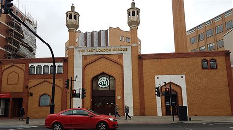 Non Muslims ‘visit My Mosque In Whitechapel Eastlondonlines