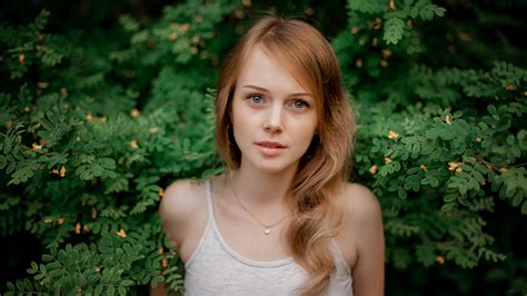 Katerina Romanyuk Dmitry Korneev Women Redhead Blue Eyes Women Outdoors