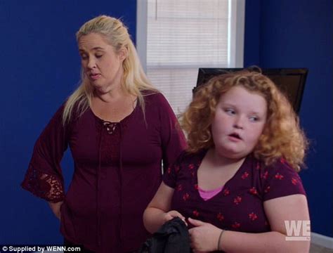 honey boo boo s big sister pumpkin gives birth daily mail online