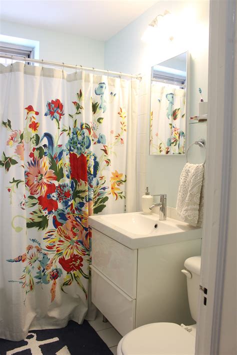 Fresh up your bathroom with these fab mint bathroom accessories. The Condo | Bathroom makeover, Small bathroom makeover ...