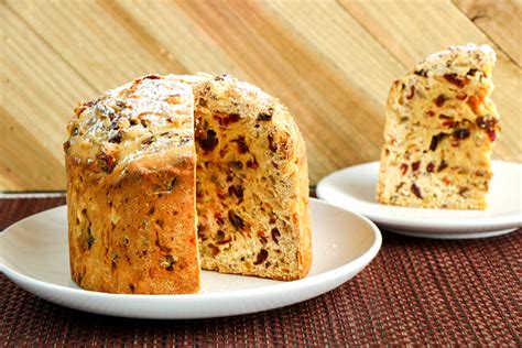 Panettone Italian Christmas Cake Anna In The Kitchen