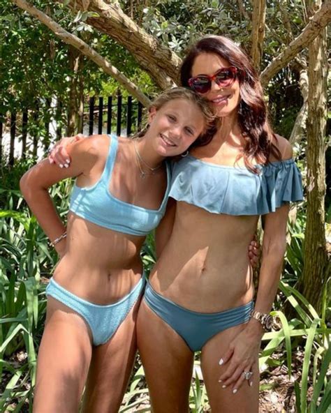Rhony S Bethenny Frankel Poses In Rare Photo With Daughter Bryn