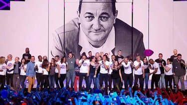 Les enfoirés sont de retour avec un 35e album pour soutenir l'association des restos du cœur. Les Enfoirés - Mélodie du bonheur