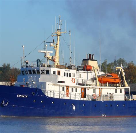 Ihre wurzeln liegen in der französischen. Identitäre Bewegung: „Lasst nicht das Rassismus-Schiff die ...