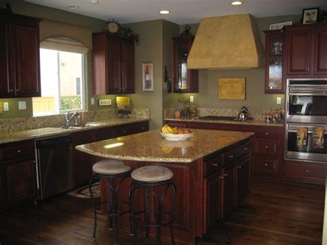 What color walls with pickled oak cabinets?? Green Kitchen Walls Sage Green Kitchen Walls Green Paint For Kitchen Walls Kitchen Lime Gr ...