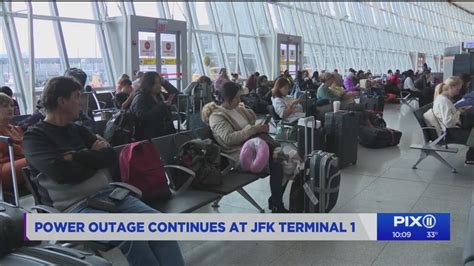 Power Outage Cancels Diverts Flights At Jfk Airport Youtube