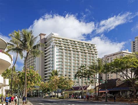 Book Hilton Garden Inn Waikiki Beach Honolulu Usa Oahu Hotel Deals