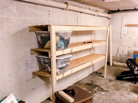 Easy Diy Garage Shelves For 40 In Lumber Diy Garage Shelves Diy