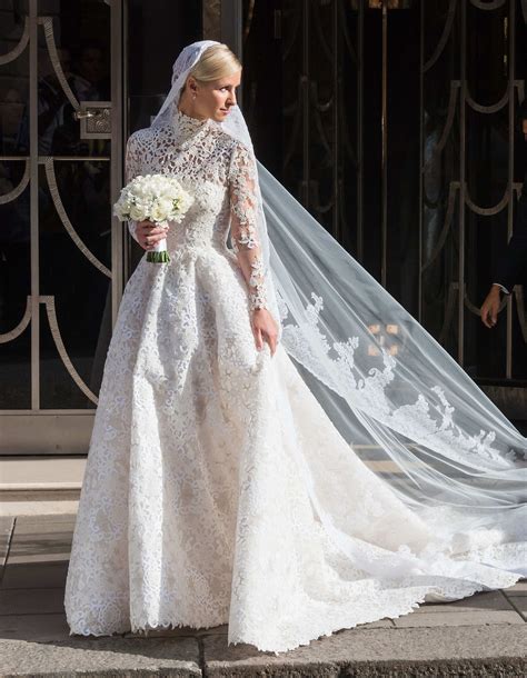 La Robe De Mariée Valentino De Nicky Hilton Celebrity Wedding Dresses