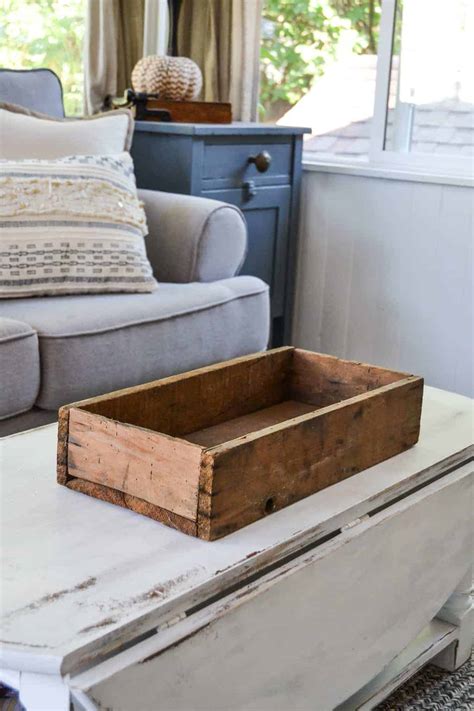 Consider the three basic rules of thumb: Coffee Table Styling - 5 Tips To Make It Easy - My ...