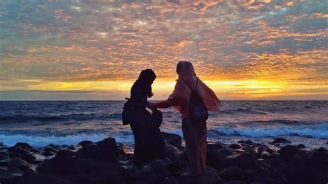 We did not find results for: Bestfriend chilling under the sunset. Sahabat dan senja di ...