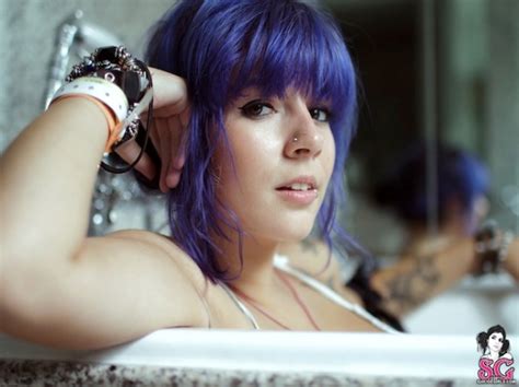 Perry Suicide Girl Artmystic