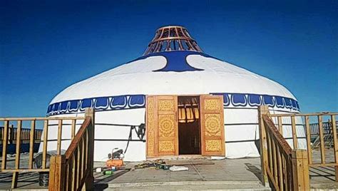 Mongolian Traditional Yurt 24 Ft In Diameter By Yurtspaces Ym730l Wood