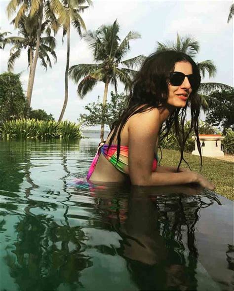 Isha Talwar Alluring Hot Photos Sizzling Hot Bikini Pics