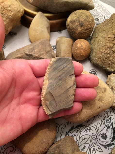 Pin By Pop Tart On Portable Rock Art Native American Artifacts Stone