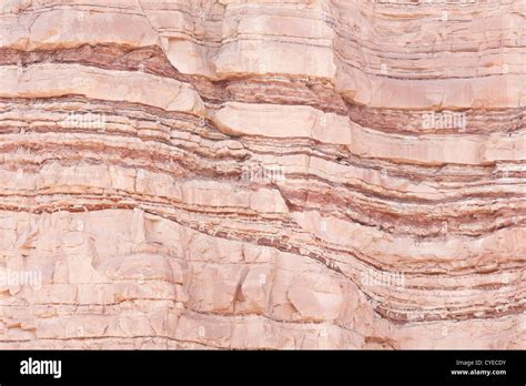 Faulted Strata High Resolution Stock Photography And Images Alamy