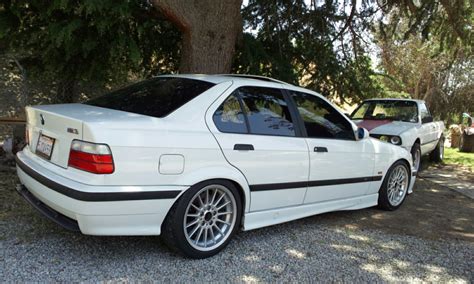 The list (with images) of bmw rim styles: BMW E36 Wheels Style 32 17 - MotoGuruMag
