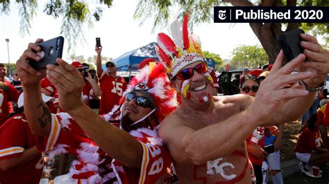 Kansas City Chiefs Ban Headdresses At Stadium The New York Times