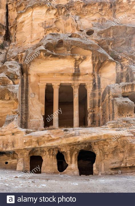 Triclinium At Little Petra Siq Al Barid Jordan Stock Photo Alamy