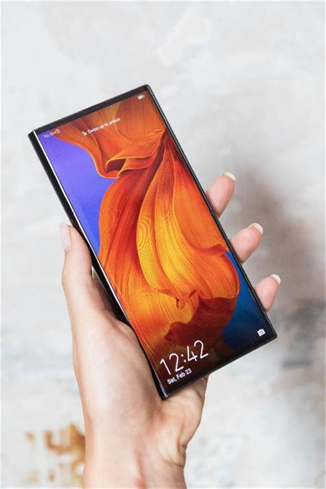 Huawei Mate X Worlds Fastest 5g Foldable Phone