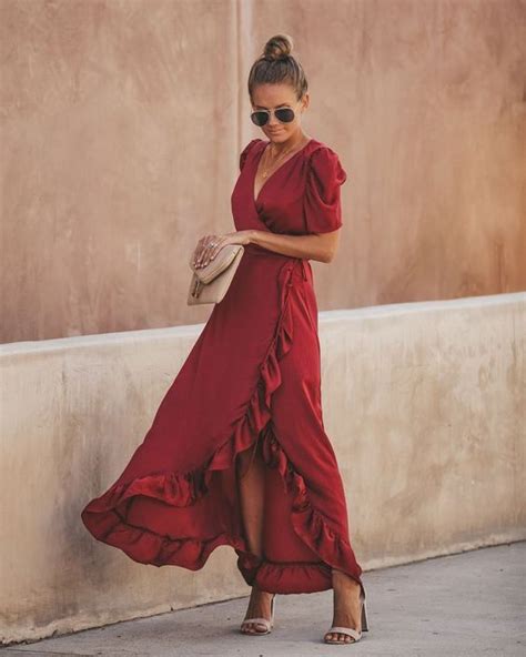 12 Chic Summer Maxi Dresses You Can Wear Right Now Society19 Maxi