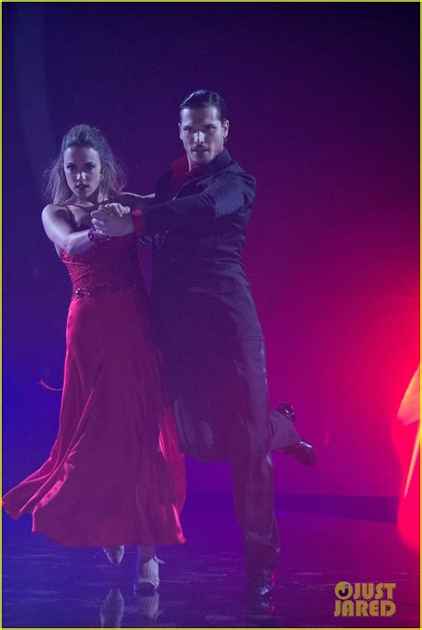 Videos Jana Kramer Tangos Her Way Through Dwts Finals Photo 3813567 Dancing With The Stars