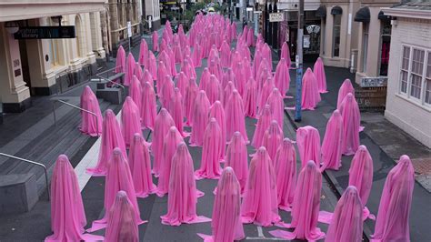 Artist Spencer Tunick Has Revealed The Multi Coloured Images From