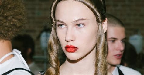6 Bold Beauty Lessons To Take From New York Fashion Week Beauty Hair