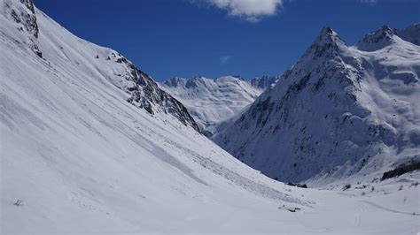 nieve montaña invierno cumbre de la montaña frío panorama hielo imagen panorámica alto
