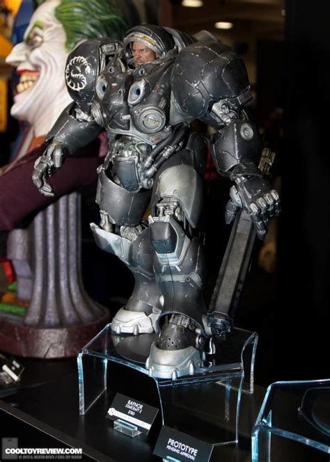 Jim Raynor Starcraft 2 16th Scale Figure Sideshow Collectibles