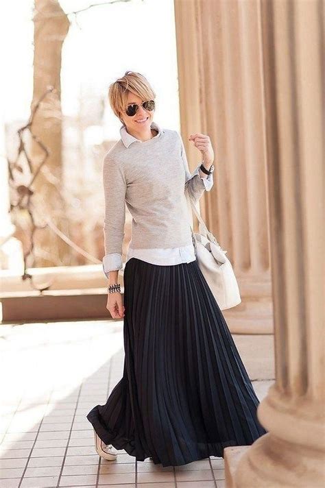 maxi pleated skirt outfit kandice negrete