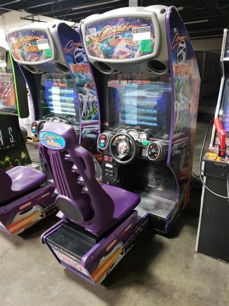 Cruisin Exotica Sitdown Racing Arcade Game 2