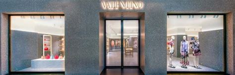 Valentino Clothing Stores In Singapore Shopsinsg