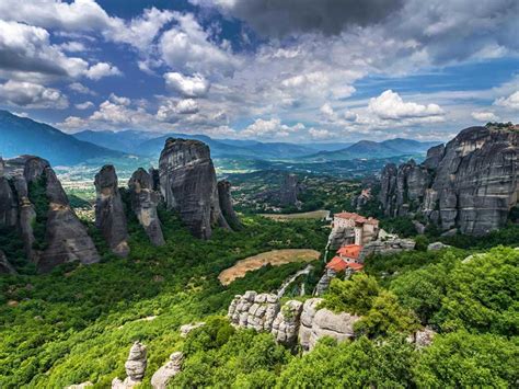 Greece Meteora Roussanou And Other Monasteries 2016 Bing Desktop