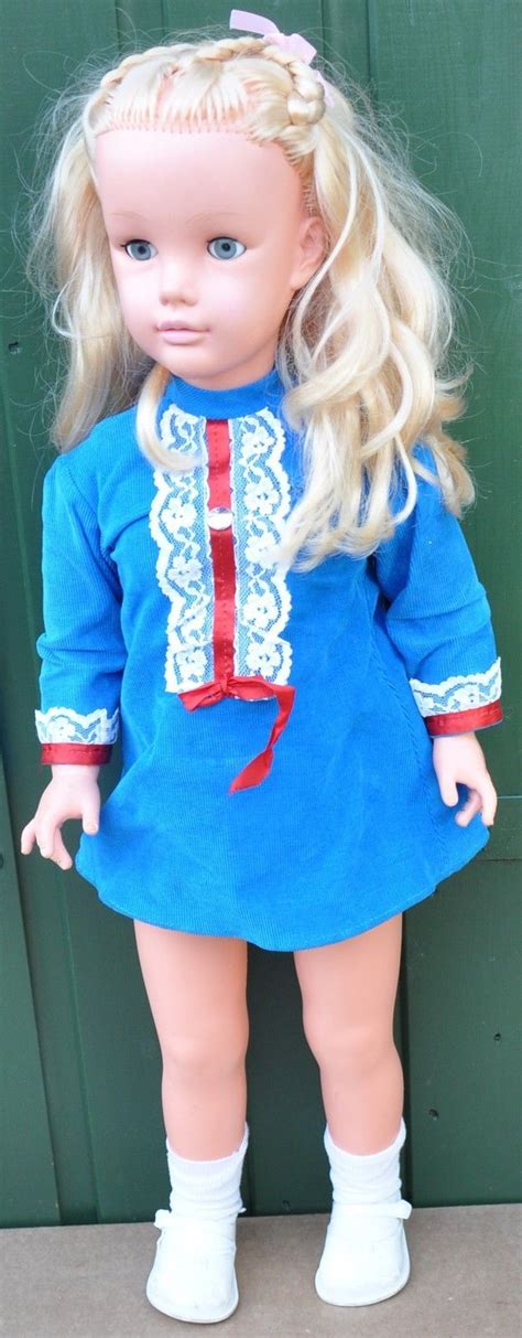 Large Walking Pedigree 28 Doll 46997 Vintage Dolls Vinyl Dolls Dolls