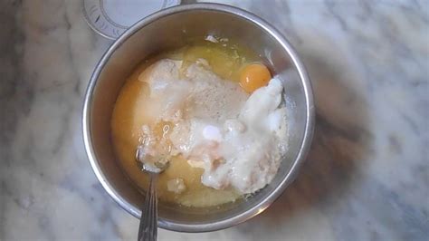 450g barley flour 450g strong wheat flour pinch of salt 60g leaven or 30g dried yeast 1 sachet dried yeast 1 tbsp honey water to mix. How to make barley bread - YouTube