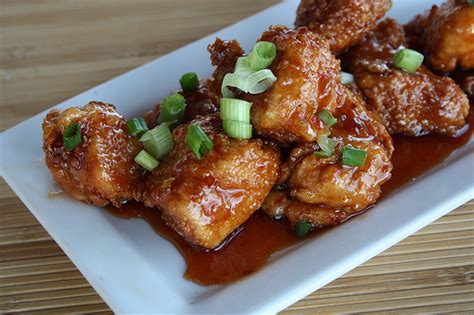 Perfect for enjoying on football sunday or as a tasty appetizer. How to Make Boneless Chicken Wings | BlogChef.net
