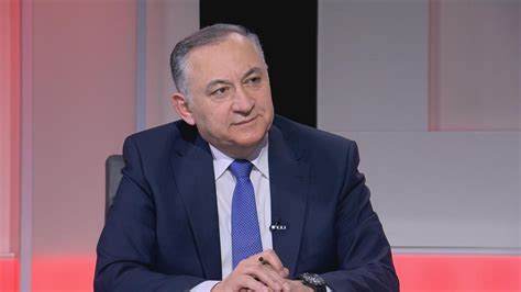 وجاءت أهم قرارات مجلس الوزراء الثامن كالتالي: موقع خبرني : إحالة موظفين للقضاء لتلاعبهم ببيوعات أراض