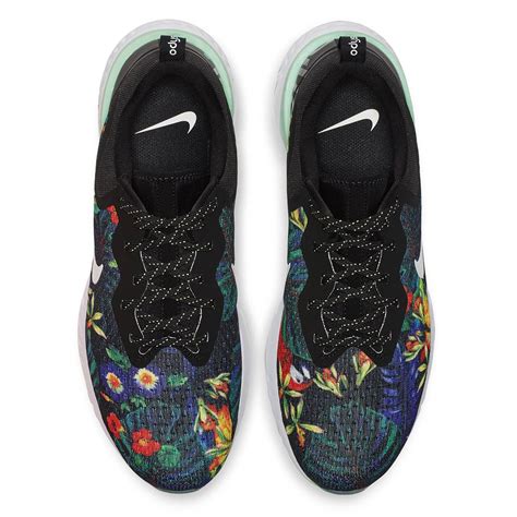 We tested and reviewed the nike air zoom odyssey 2 running shoe! Nike Odyssey React Floral First Look + Release Info ...