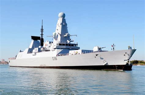 Tiedosto:Royal Navy Destroyer HMS Defender (D36).jpg ...