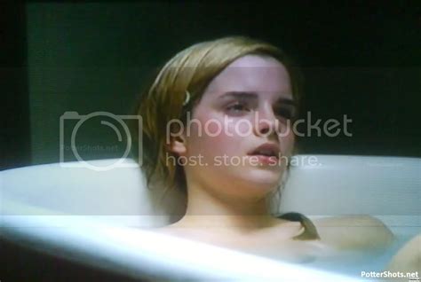 Emma Watson In A Bathtub Ohnotheydidnt Livejournal