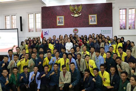 Teladan 2019 Participants Receive Encouragement From Minister Puan