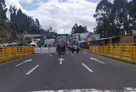 Colombia Reabre Sus Fronteras Con Ecuador Y Otros Países