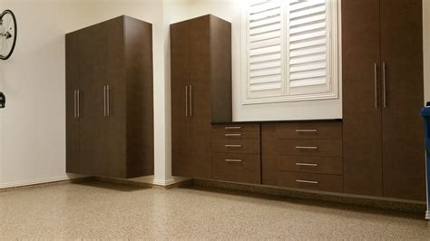 Looking for a way to bring a clean, organized look to your garage? Phoenix Garage Cabinets Ideas Gallery | Garage Solutions ...