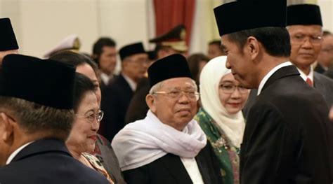 Pak jokowi umrah, saya enggak. Jokowi Lantik Megawati dan Ma'ruf Amin Jadi Pengarah UKP ...