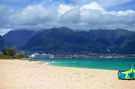 Kanaha Beach Park, Maui Hawaiʻi » 2024