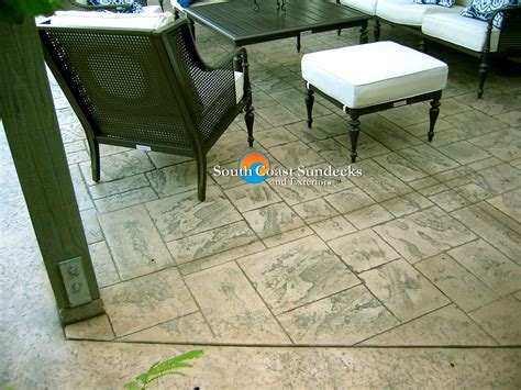South coast sundecks is a decking provider working in partnership with most of the major park operators in the south west. Featured North Shore Outdoor Living Space Decorative ...