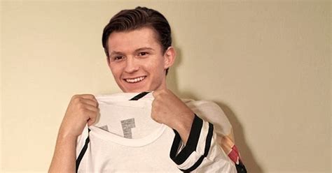 Male Celebrity Fakes Tom Holland
